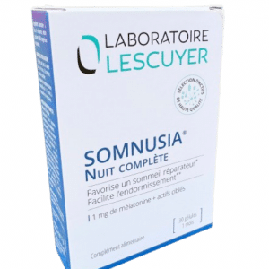 SOMNUSIA NUIT COMPLETE LESCUYER. est spécialement formulé avec 1 mg de mélatonine et des ingrédients en synergie pour favoriser un sommeil réparateur