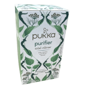 PUKKA PURIFIER Fabriqué avec de l'aloe vera biologique, du pissenlit, du fenouil, de la réglisse, de l'ortie et de la menthe poivrée.